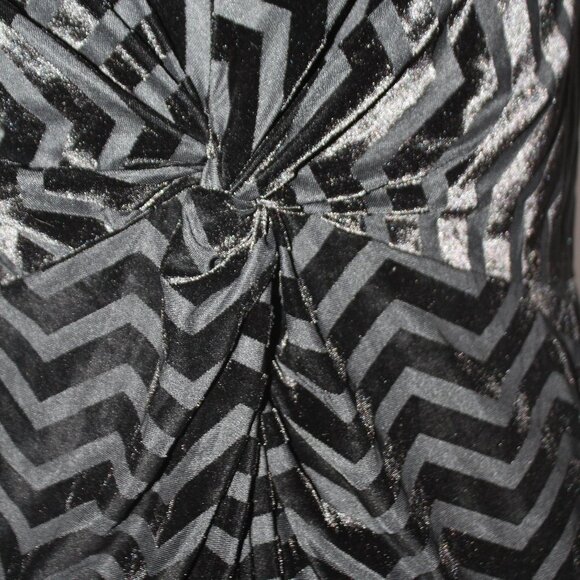 Lane Bryant Crushed Velvet Chevron Black Sleeveless Dress - Picture 4 of 14